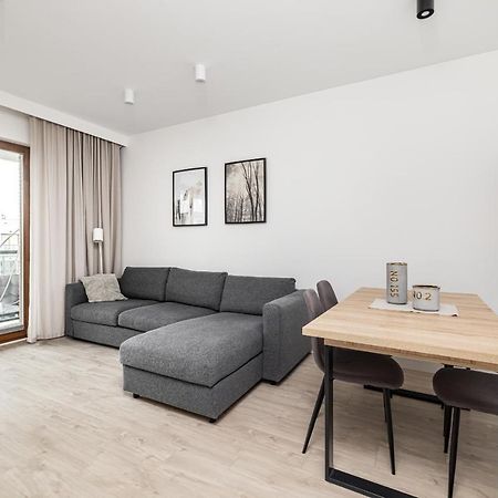 Apartament Blisko Morza, 47M Kw. Dwa Niezalezne Pokoje. Apartman Gdańsk Kültér fotó