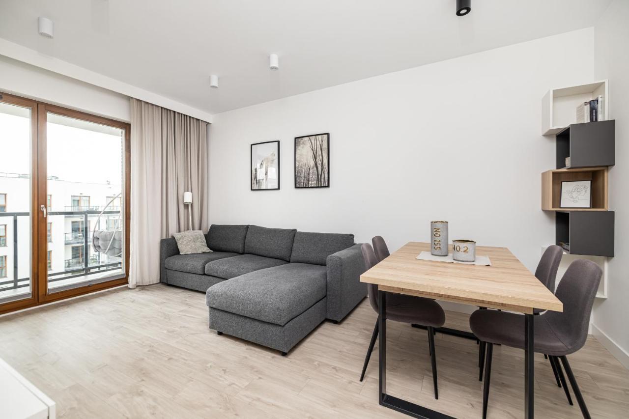 Apartament Blisko Morza, 47M Kw. Dwa Niezalezne Pokoje. Apartman Gdańsk Kültér fotó